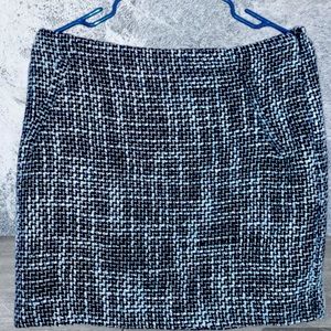 Women’s Plaid Print B&W Tweed Mini Skirt